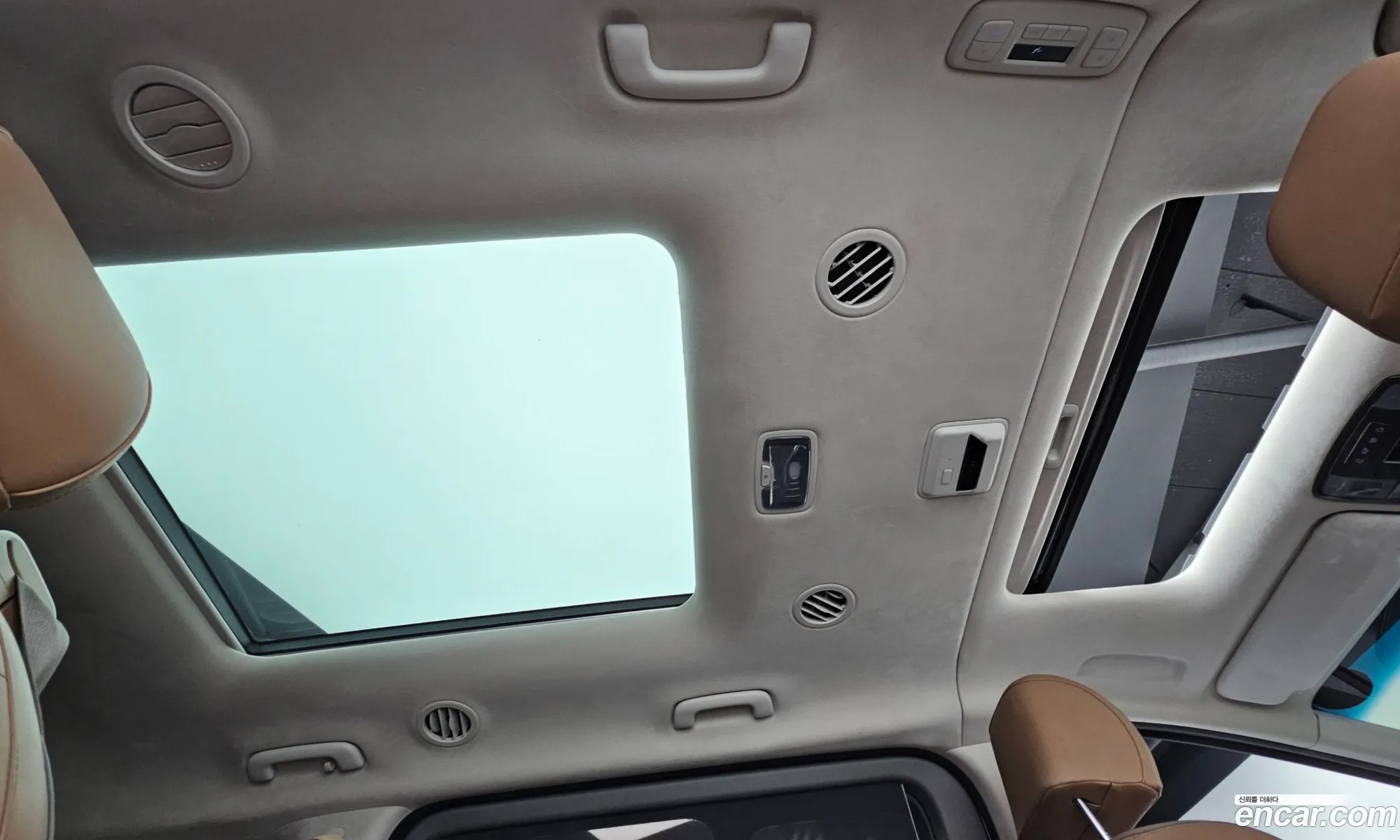 Hyundai Staria 2021 — 4