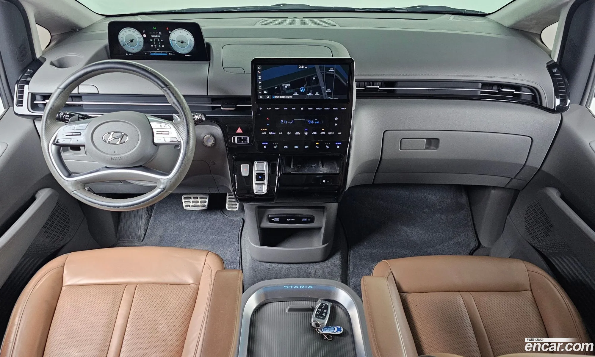Hyundai Staria 2021 — 5