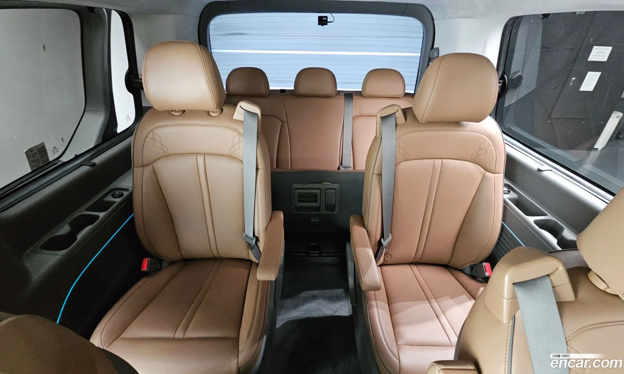 Hyundai Staria 2021 — 19