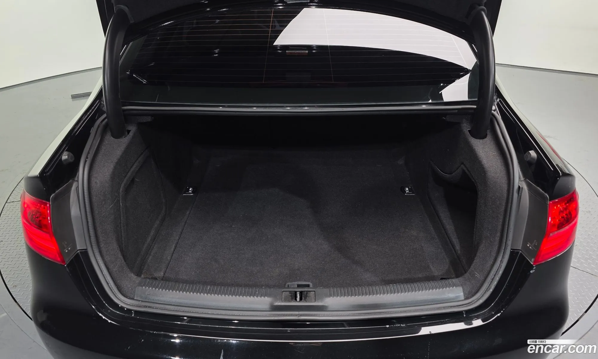 Audi A4 2015 WAUZZZ8K2FN031265 — 15