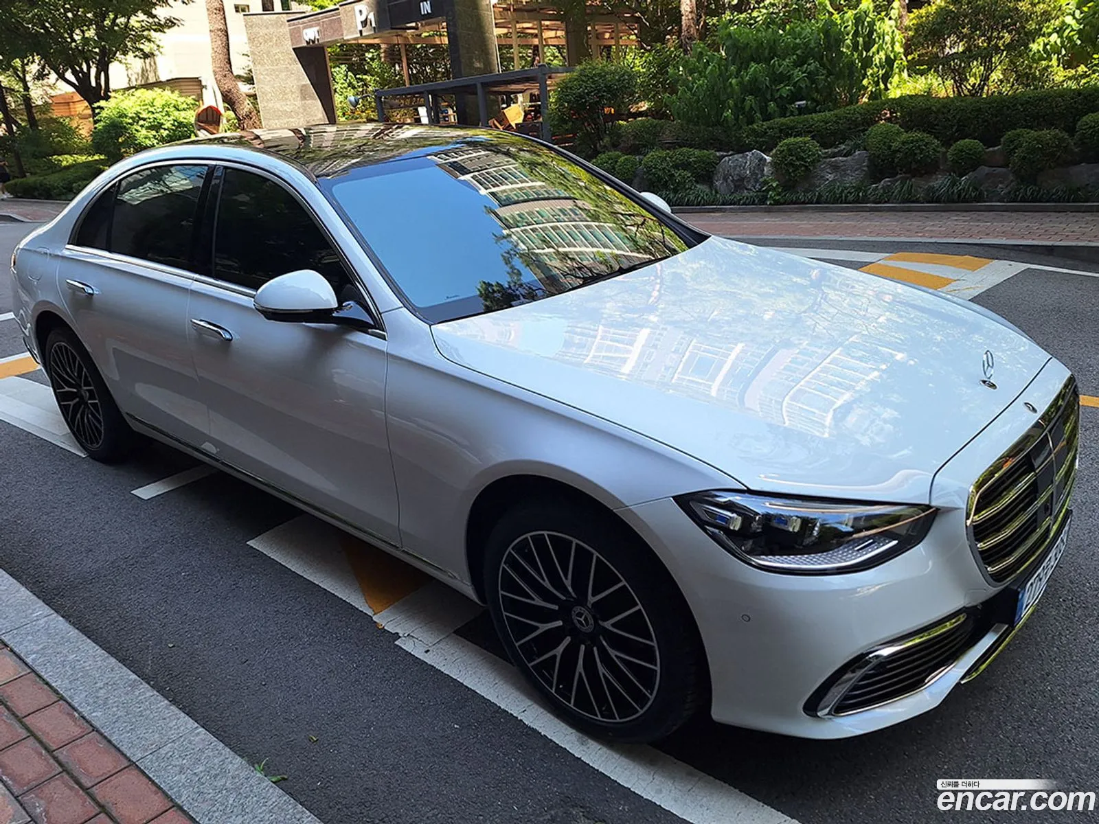 Mercedes-Benz S-Class W223 2025 — 4