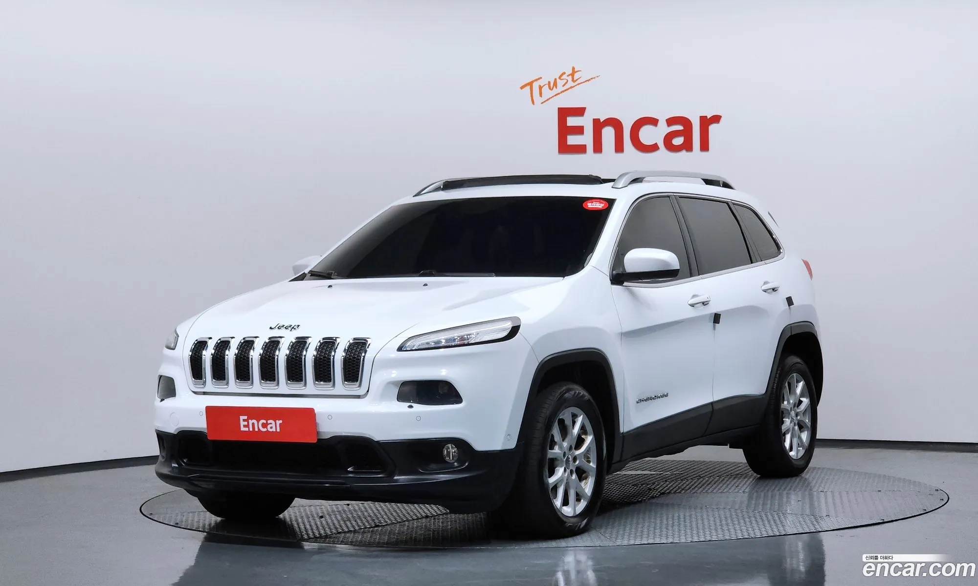 Jeep Cherokee 2016 1C4PJMCB8GW378879 — 4