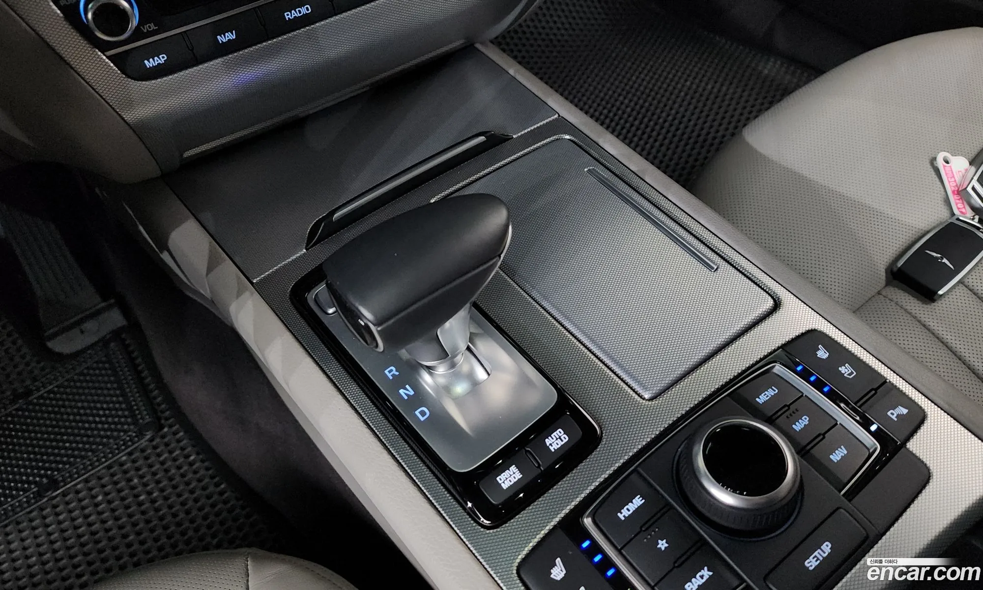 Genesis G80 2019 — 10