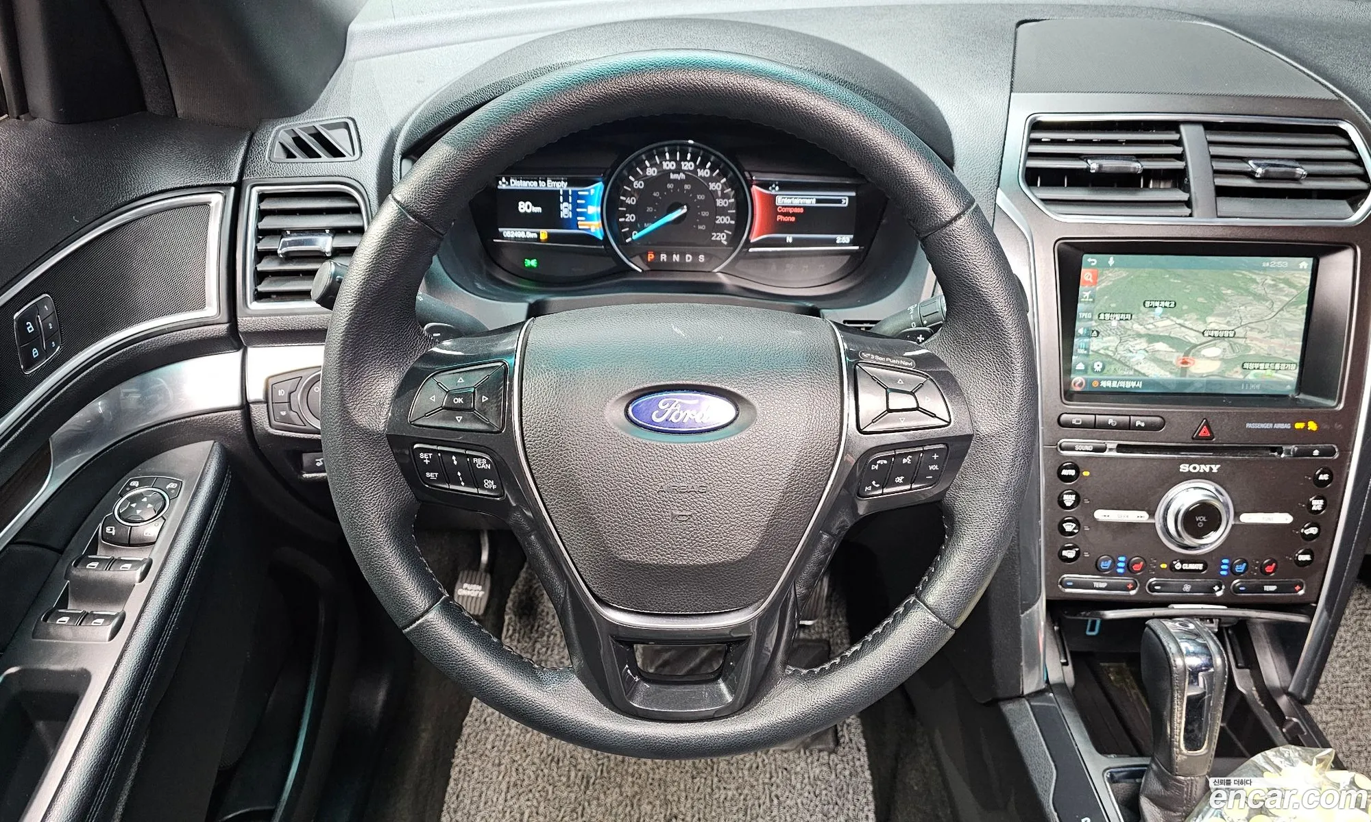 Ford Explorer 2017 1FM5K8FH3HGB24810 — 15