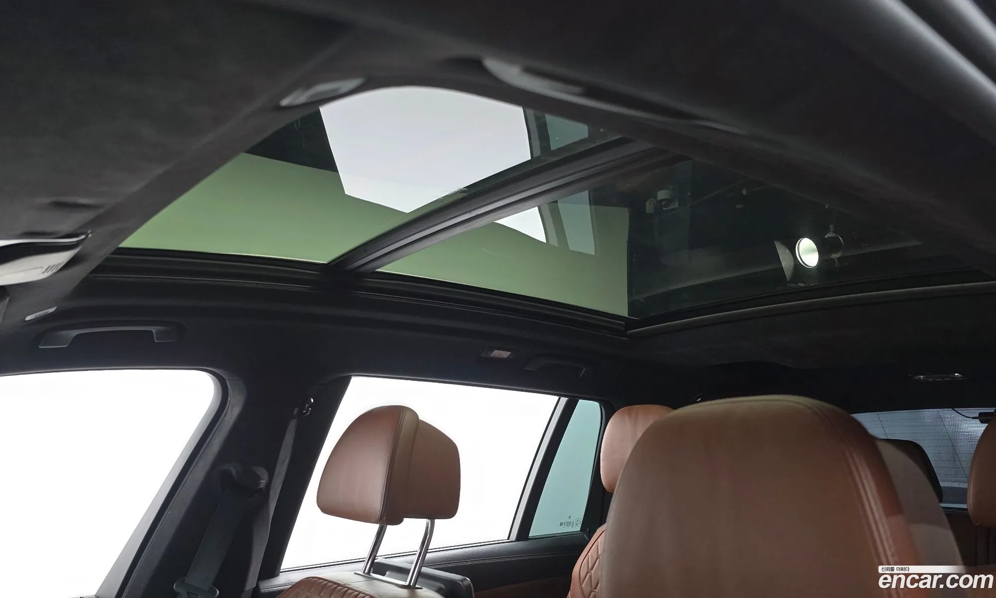 BMW X7 2020 — 7