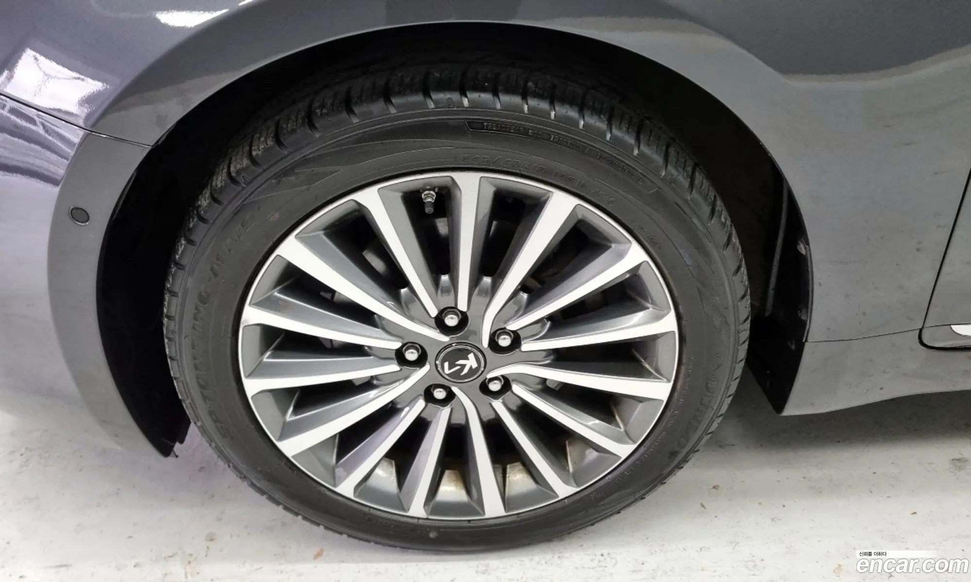 Kia K7 2012 — 11