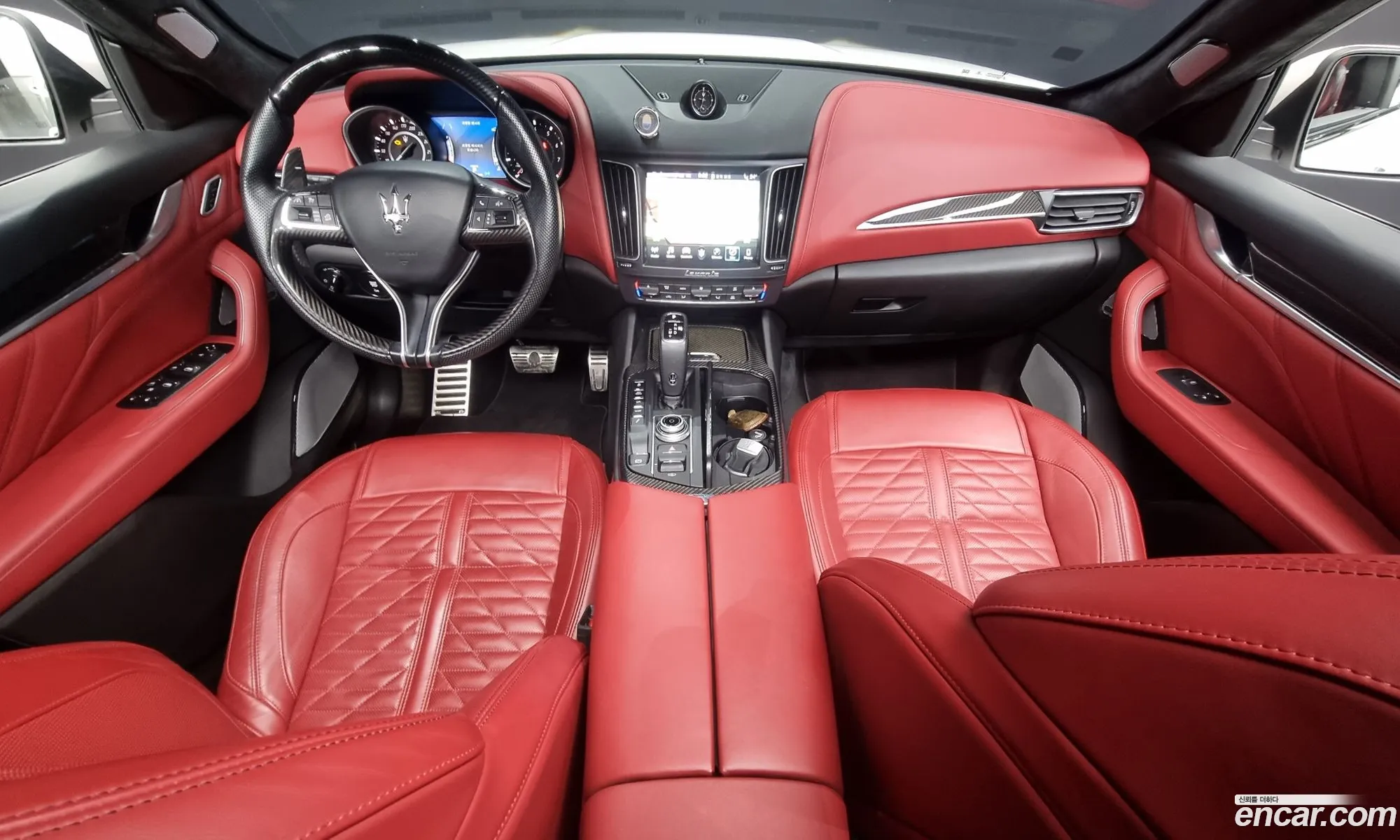 Maserati Levante 2018 ZN661ZUG2KX308038 — 18