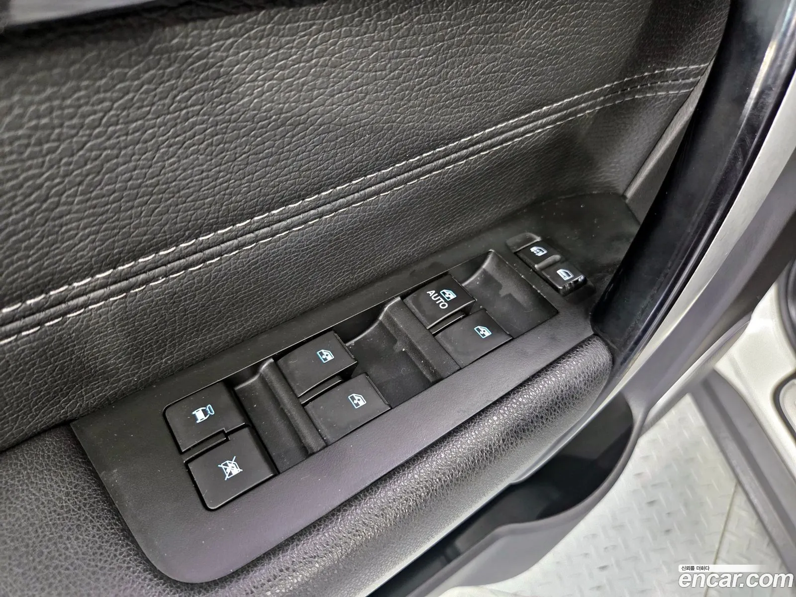 Chevrolet (GM Daewoo) Captiva 2013 — 16