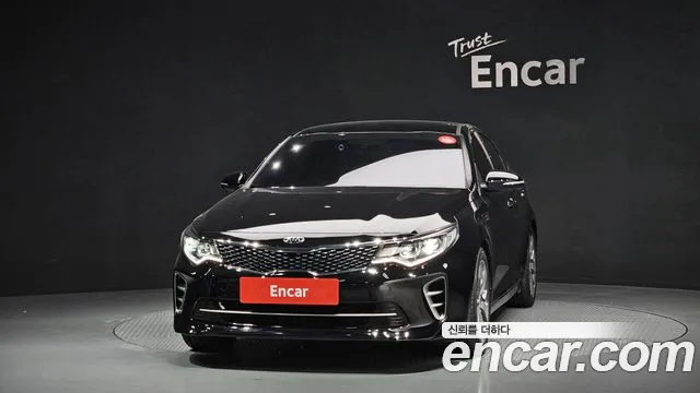 Kia K5 2017 — 2