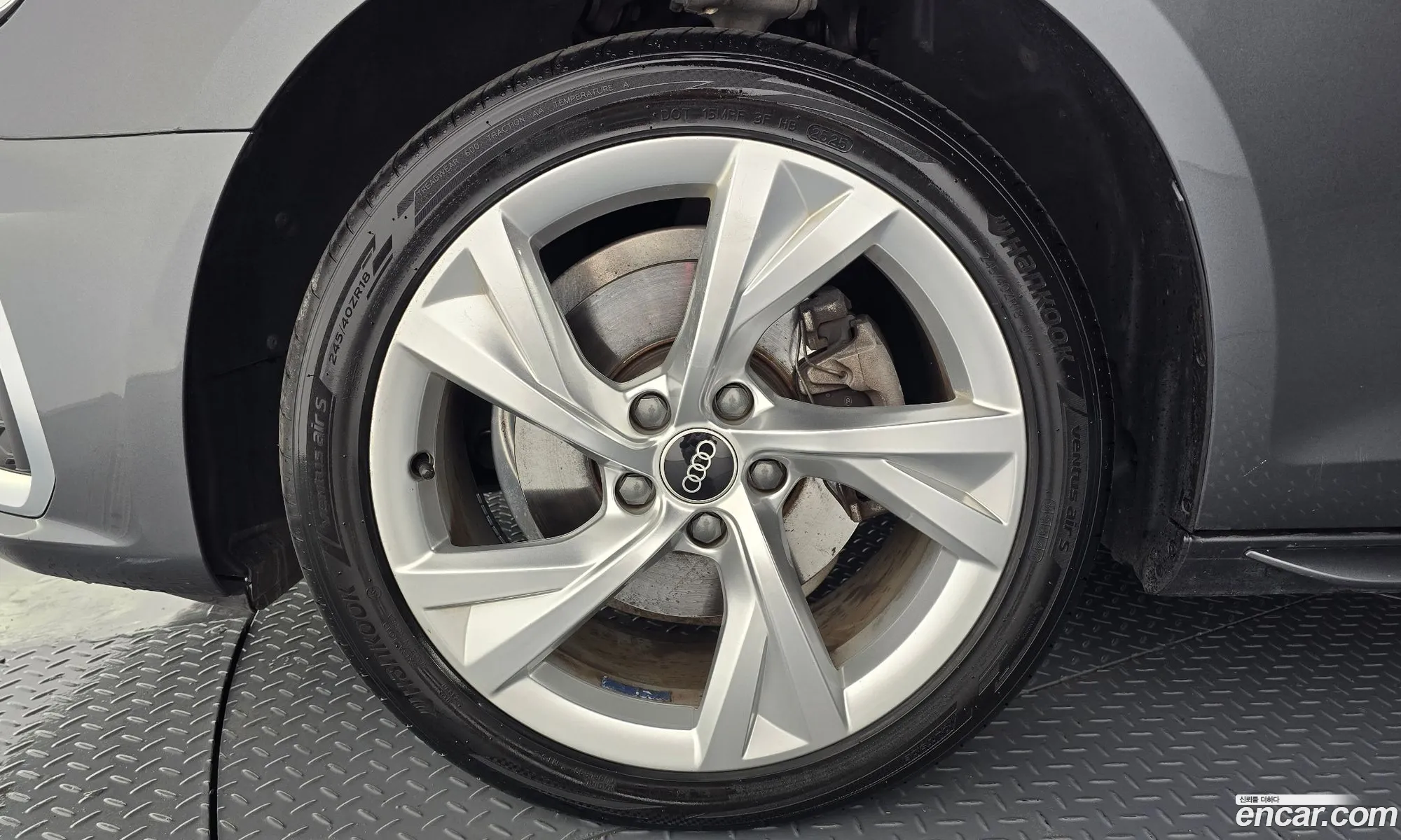 Audi A4 2022 HDBDBDHDDHHDHDHHD — 17