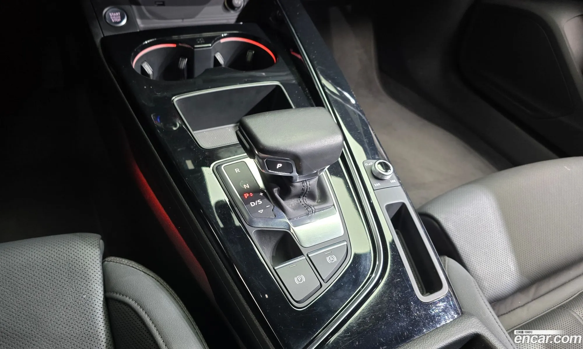 Audi A4 2022 HDBDBDHDDHHDHDHHD — 3