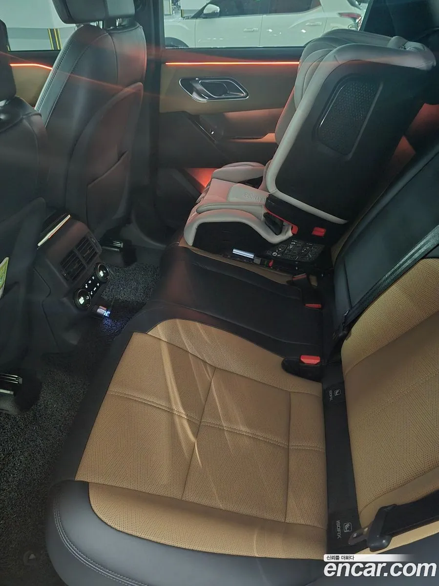 Land Rover Range Rover Velar 2024 — 19