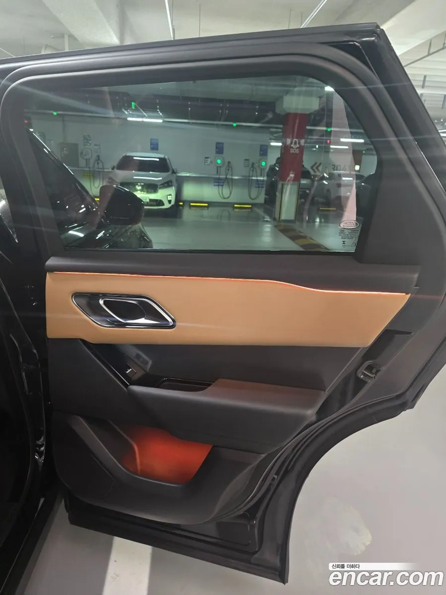 Land Rover Range Rover Velar 2024 — 2