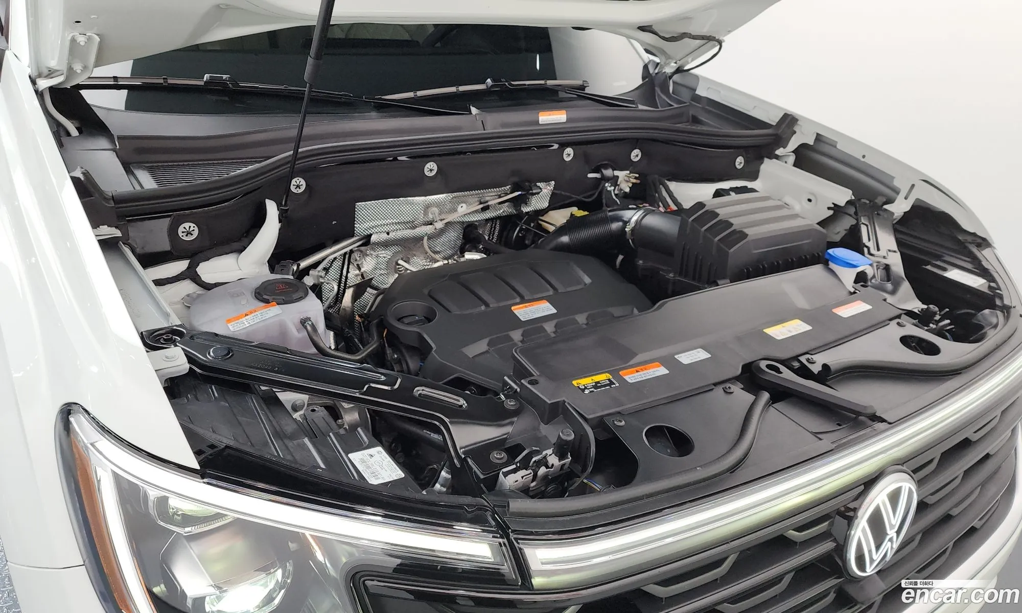 Volkswagen Atlas 2025 1V2FM2CA111111111 — 12