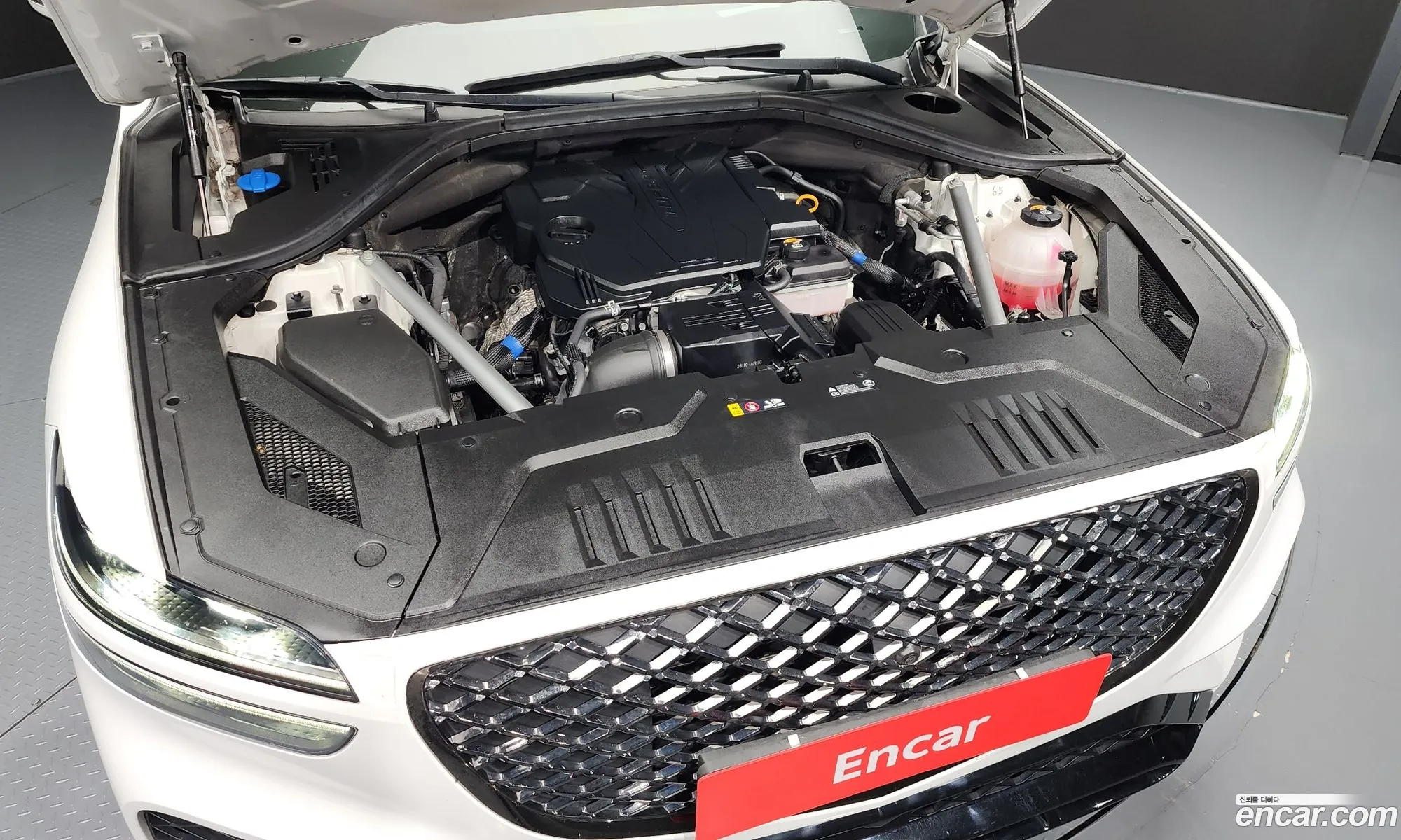 Genesis GV70 2021 — 11