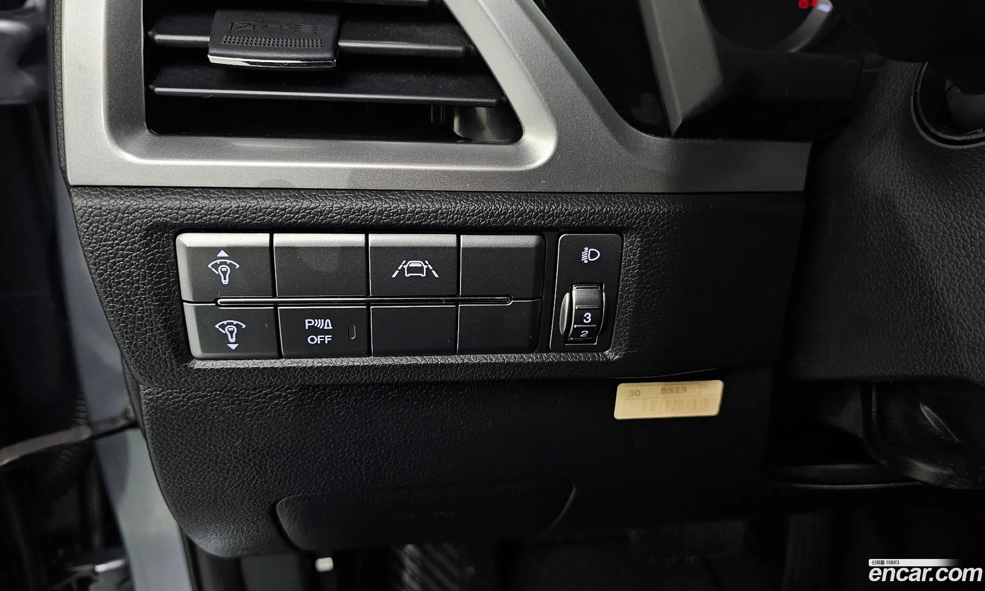KG Mobility (SsangYong) Beautiful Korando 2021 — 16