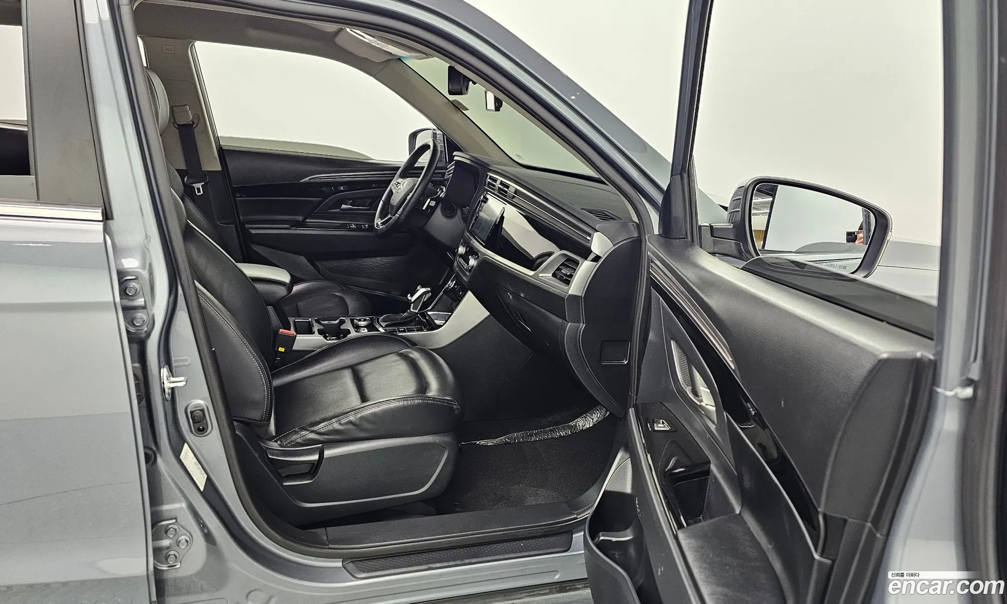 KG Mobility (SsangYong) Beautiful Korando 2021 — 17