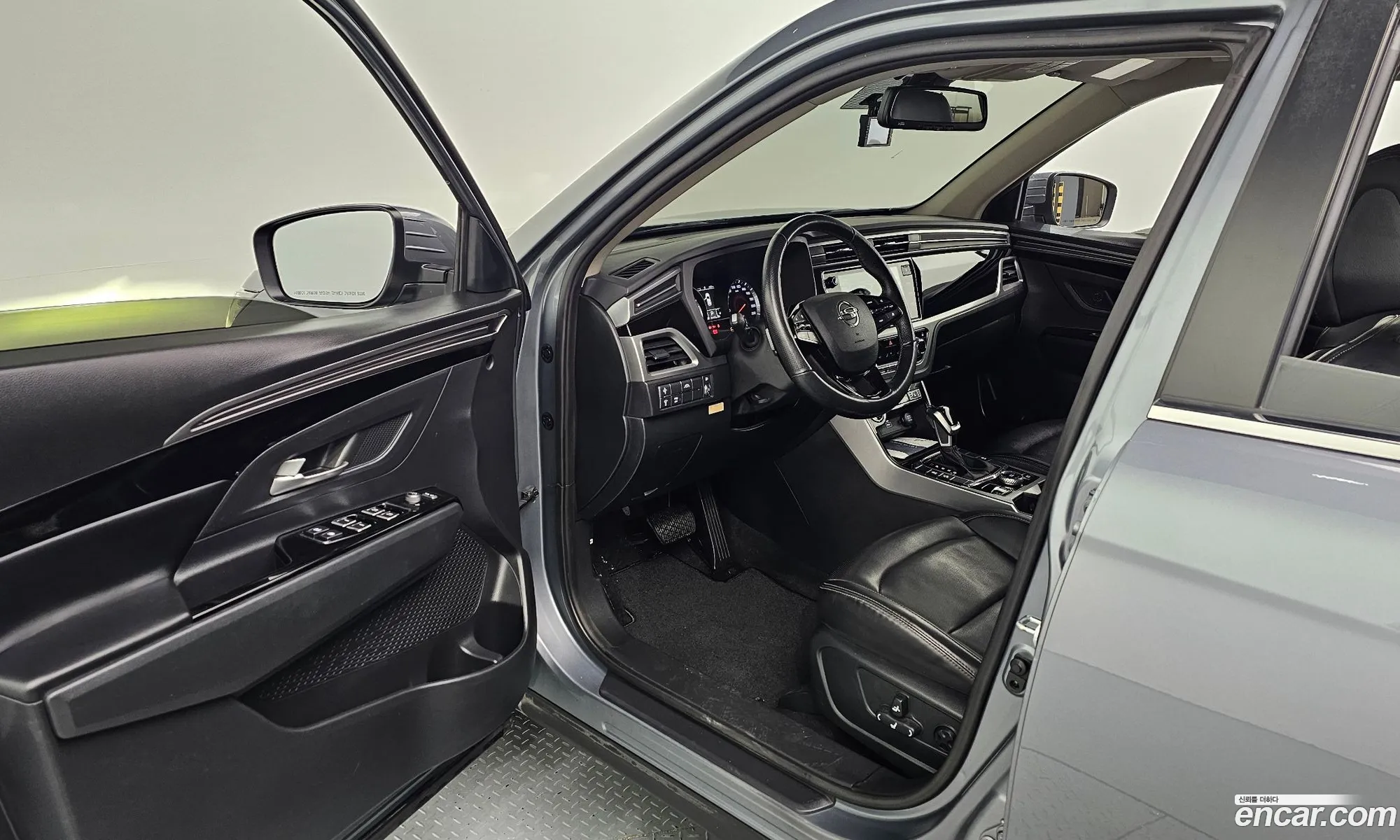 KG Mobility (SsangYong) Beautiful Korando 2021 — 4