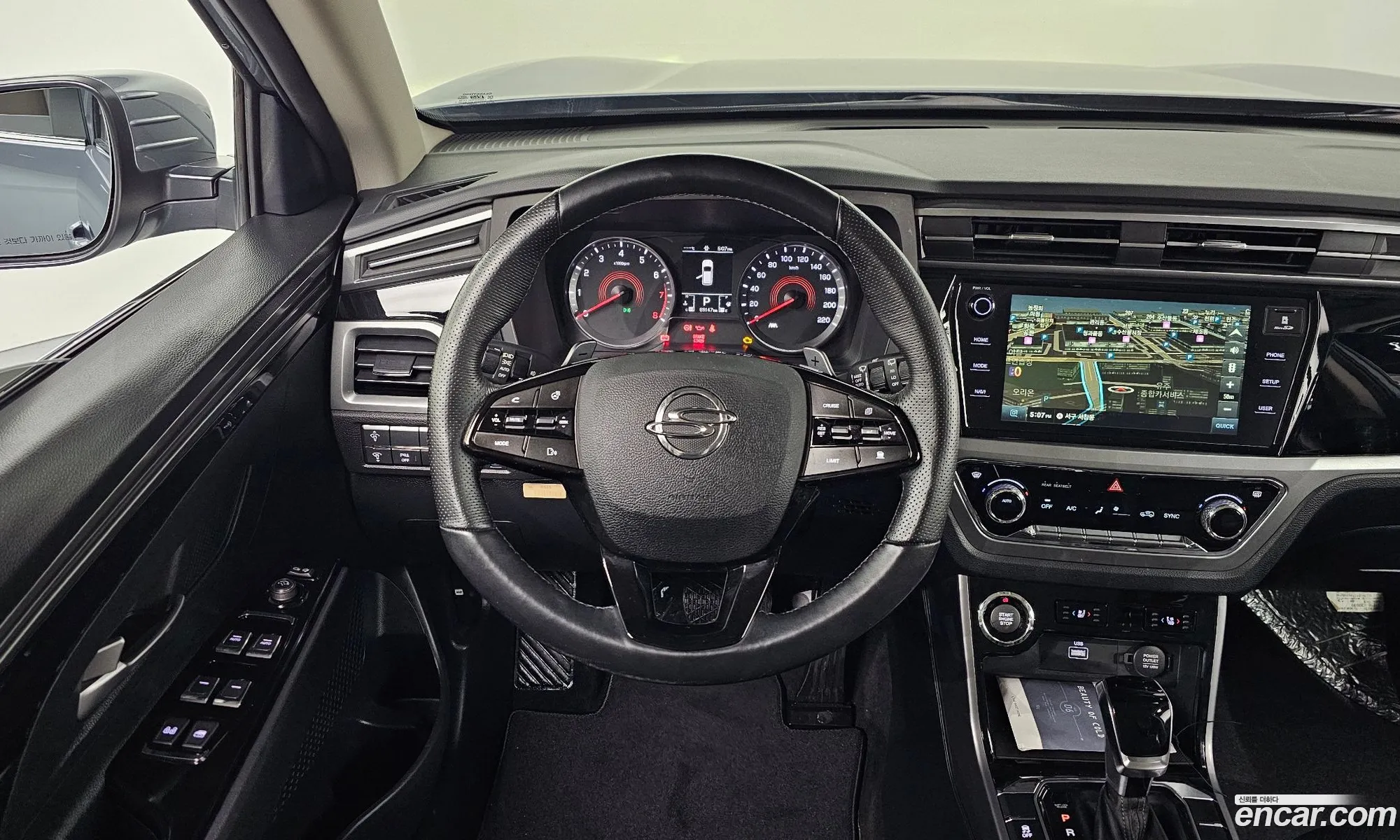 KG Mobility (SsangYong) Beautiful Korando 2021 — 18