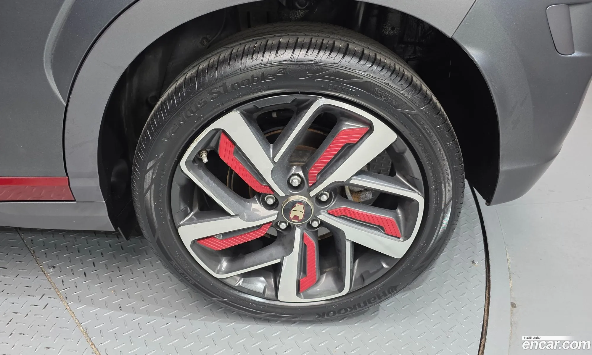 Hyundai Kona 2019 — 17