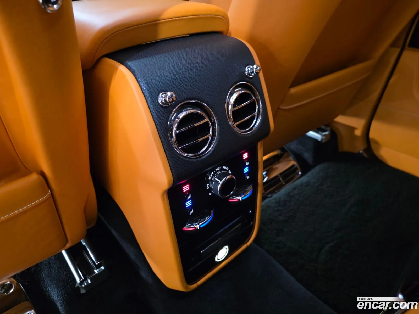 Rolls-Royce Cullinan 2019 — 11