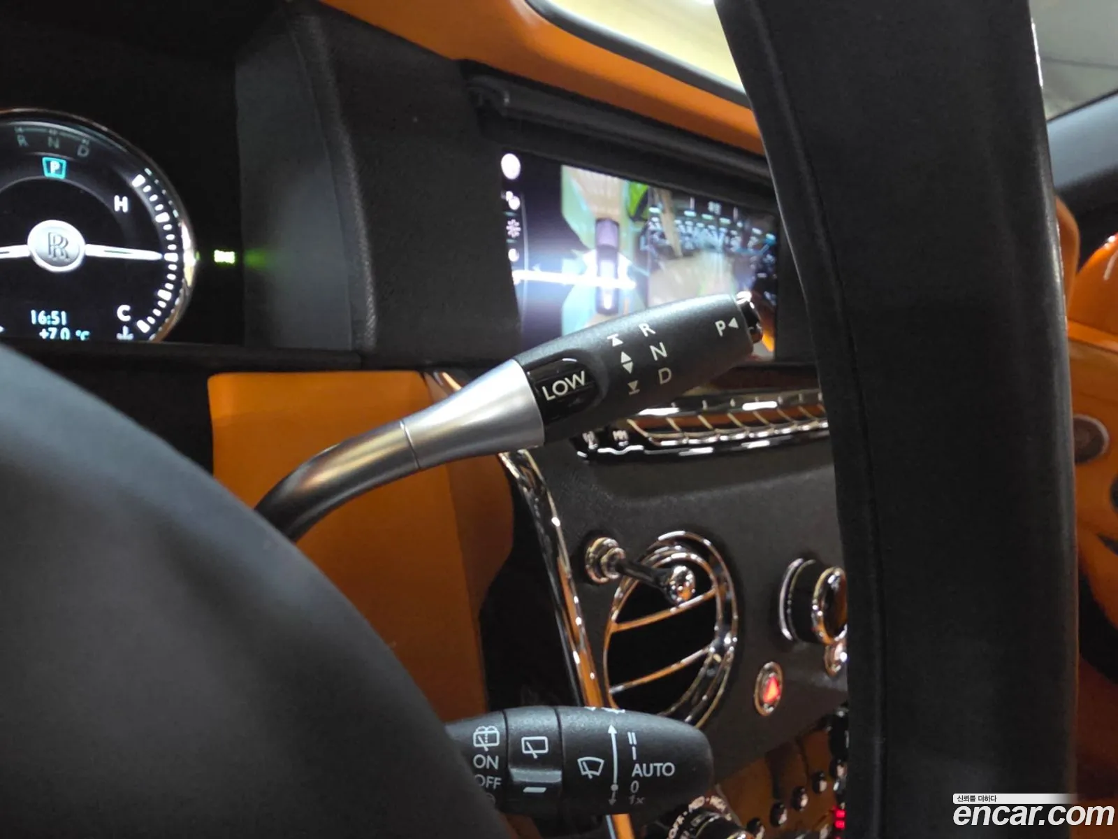 Rolls-Royce Cullinan 2019 — 19