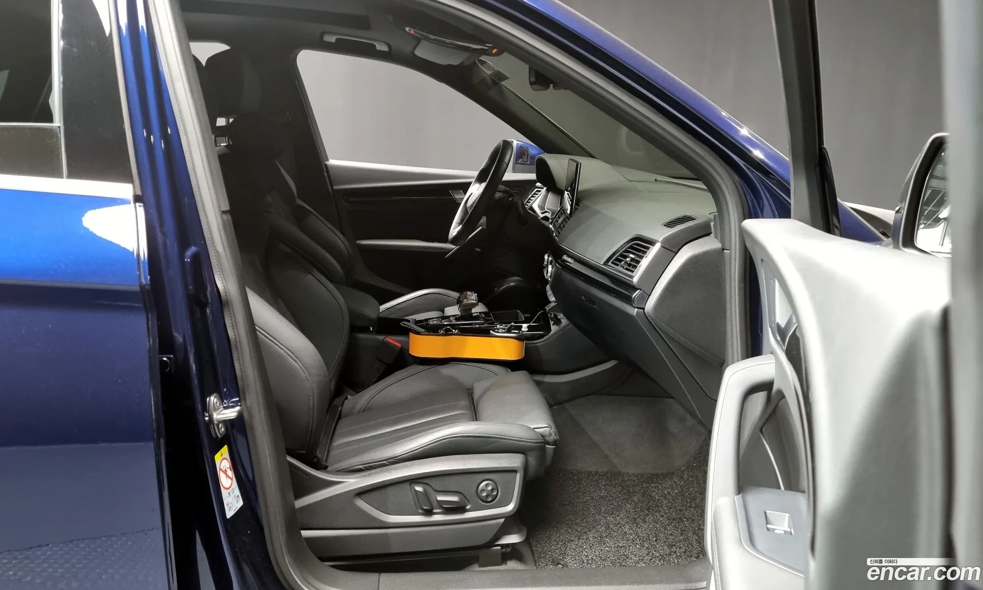 Audi Q5 2022 WAUZZZFY9N2112903 — 8