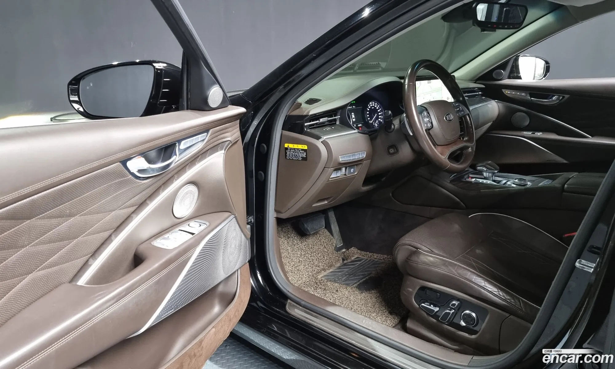 Kia The K9 2018 — 3