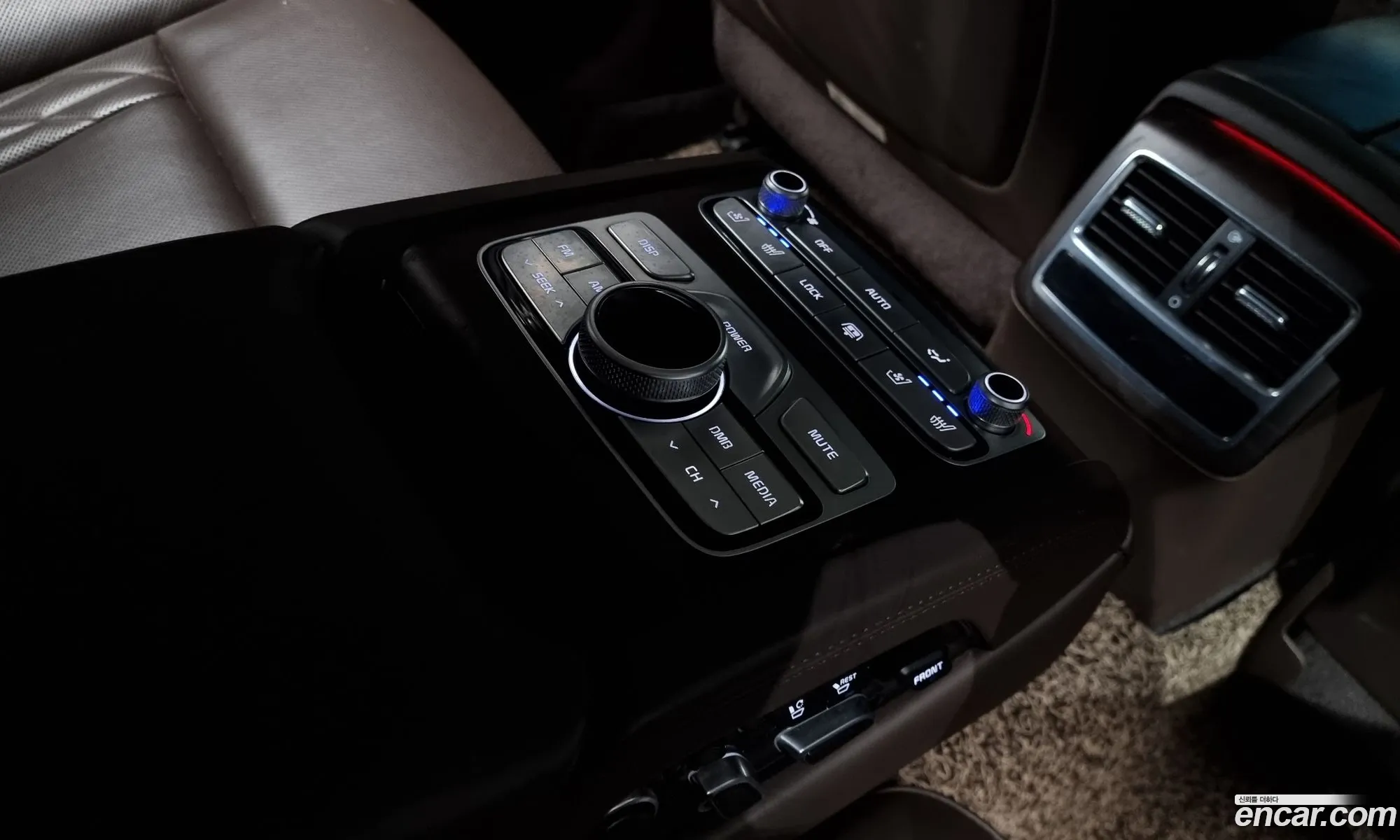Kia The K9 2018 — 17