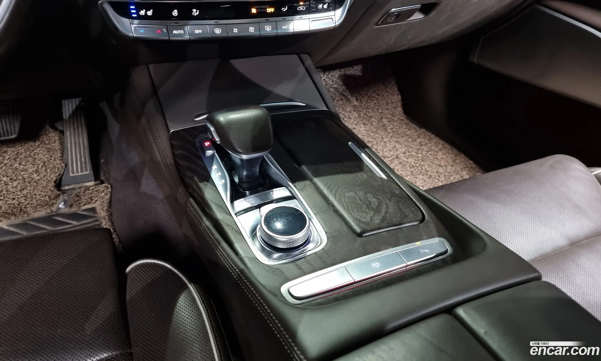Kia The K9 2018 — 2