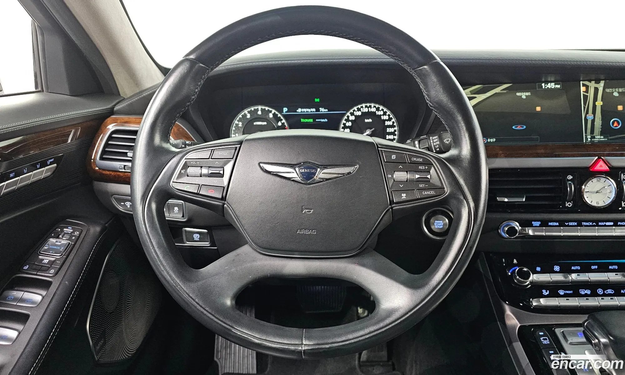 Genesis EQ900 2016 — 9
