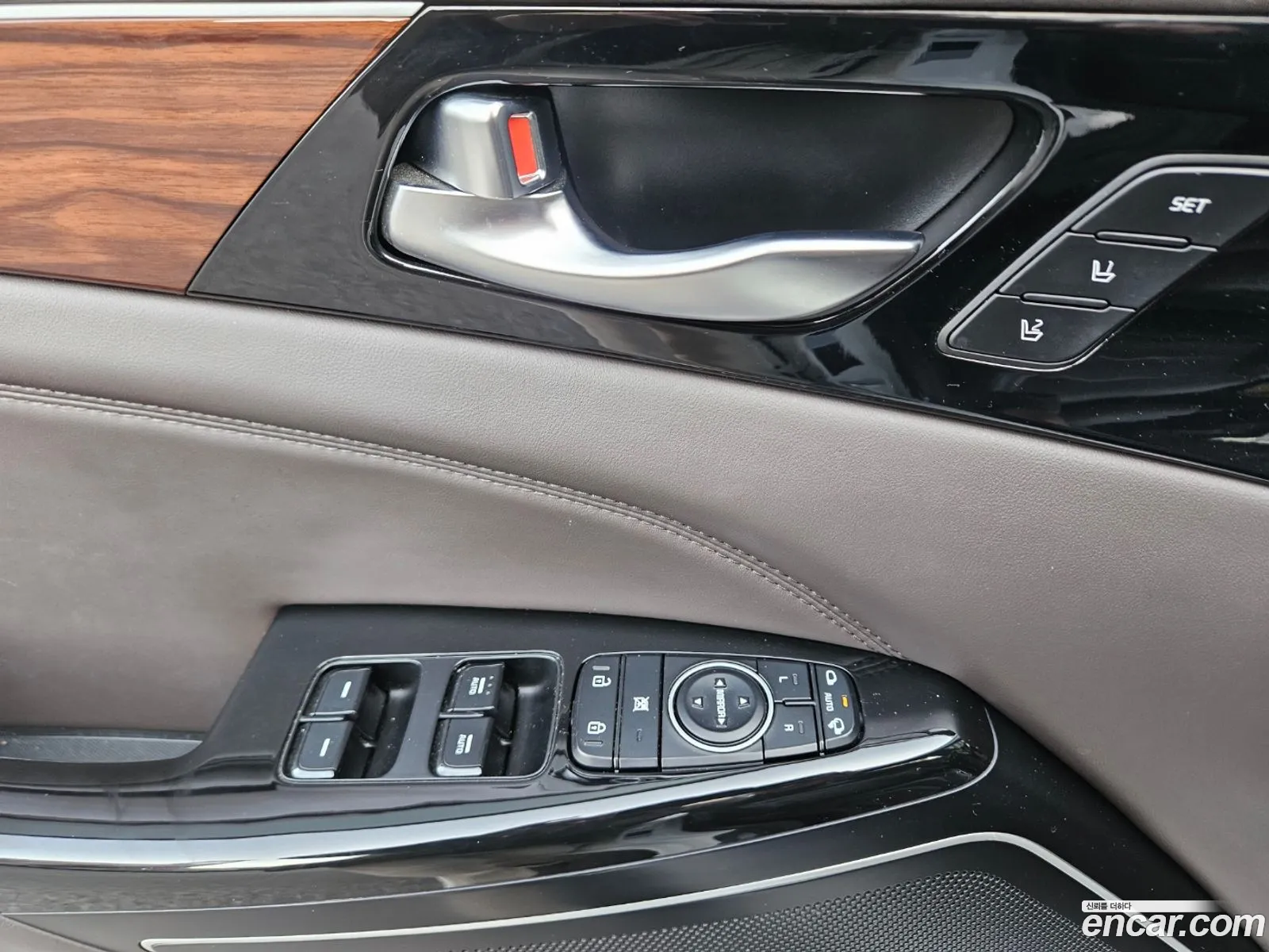 Kia K7 2016 — 12
