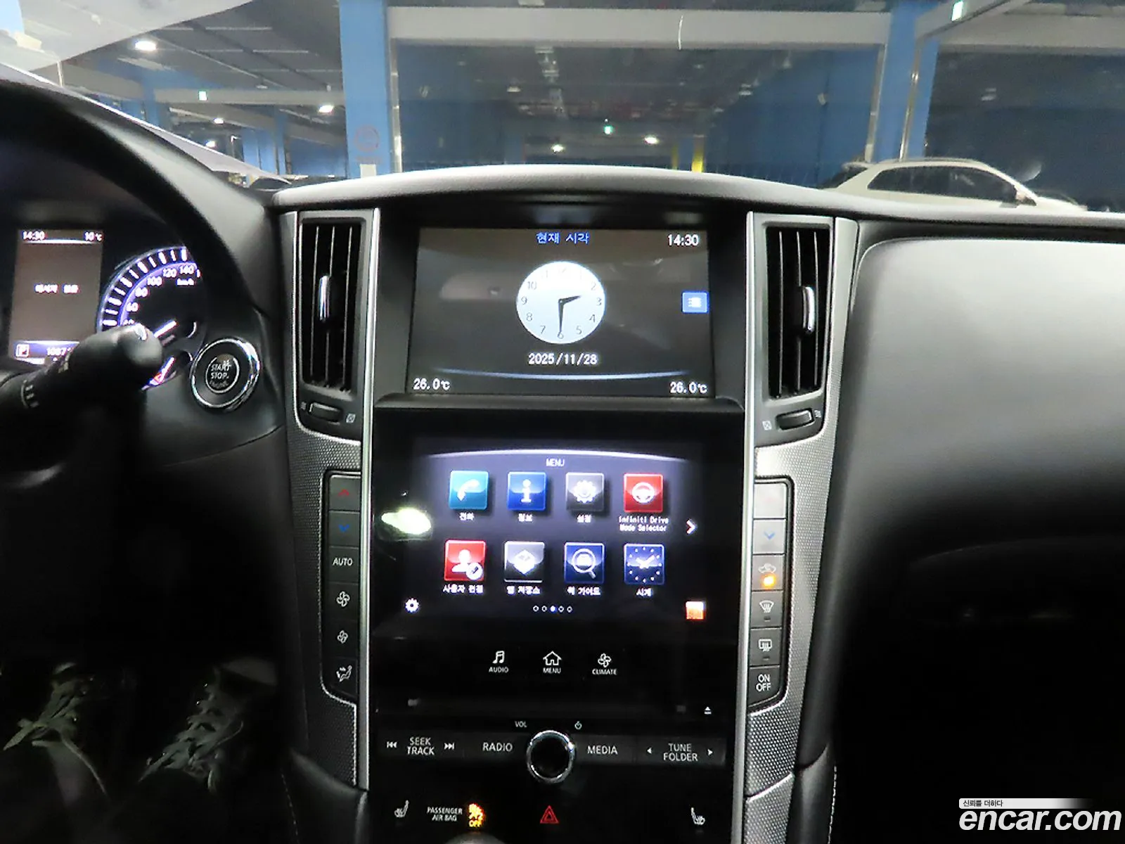 Infiniti Q50 2015 — 9
