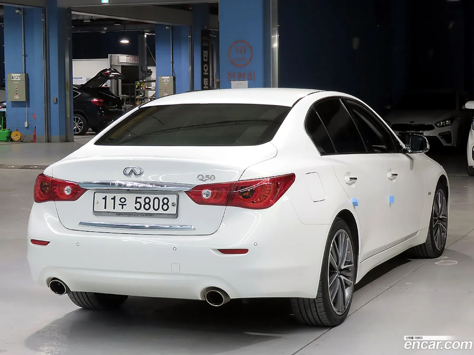 Infiniti Q50 2015 — 14