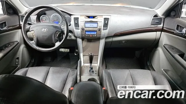 Hyundai NF Sonata Transform