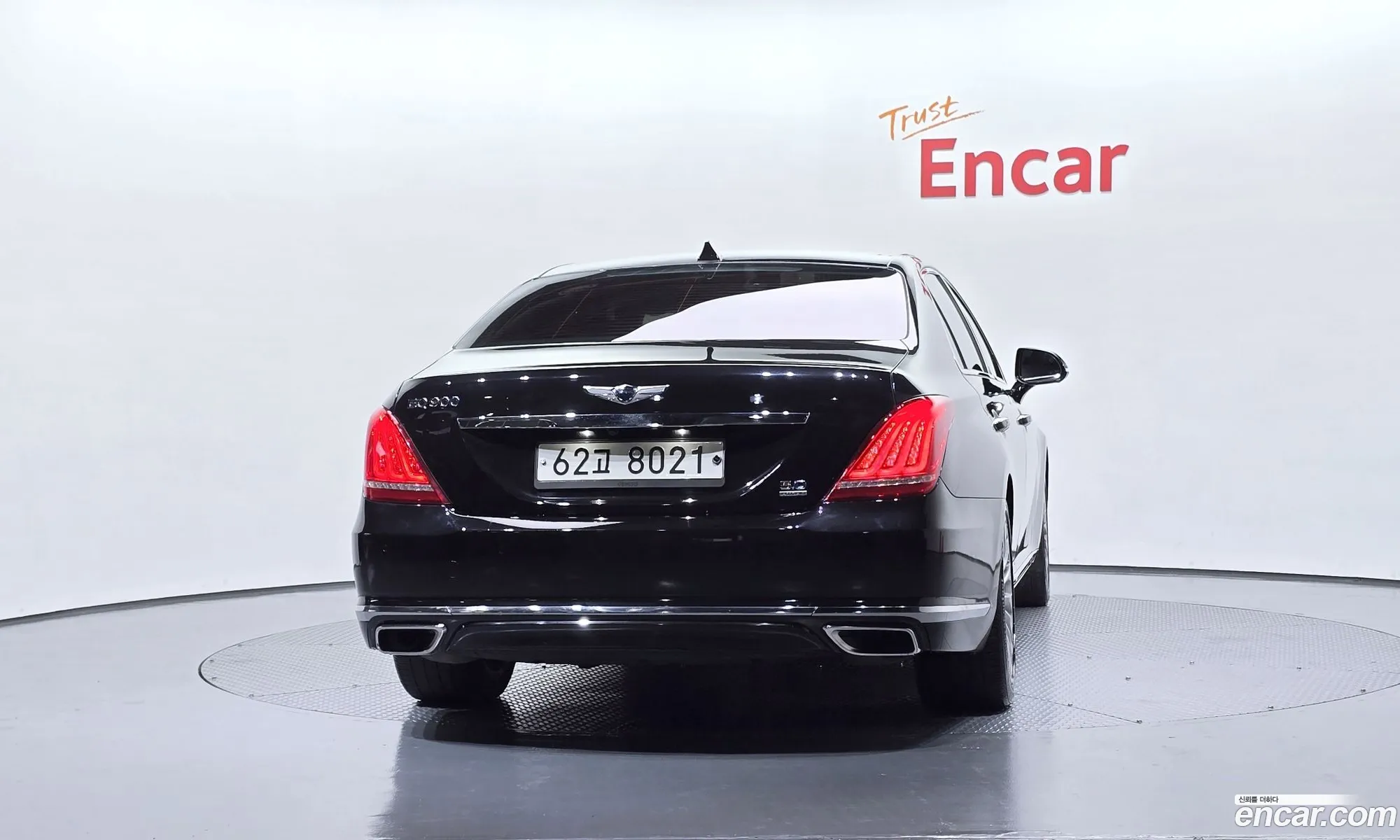 Genesis EQ900 2017 — 18