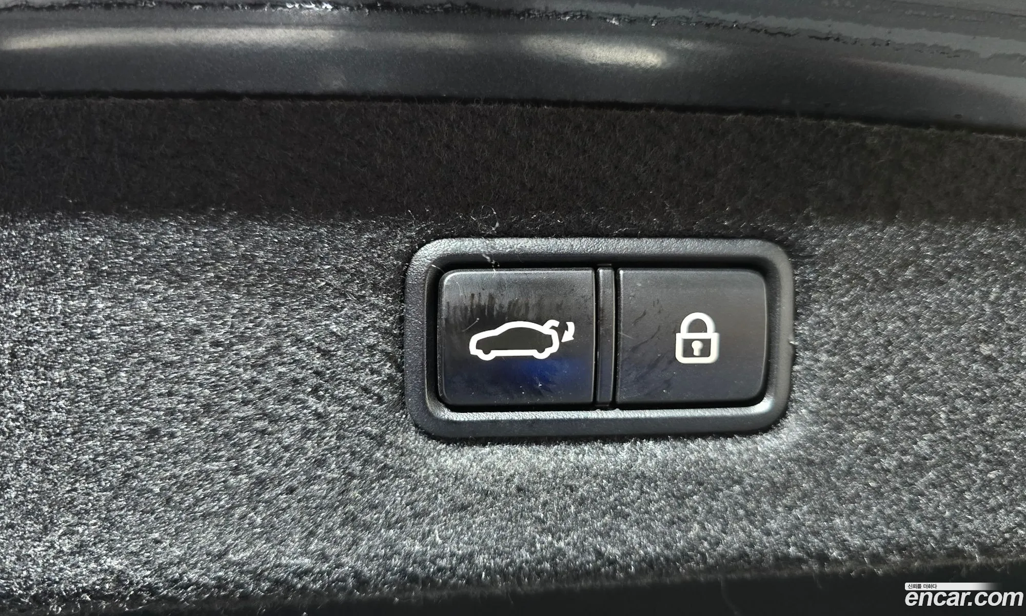 Genesis EQ900 2017 — 20