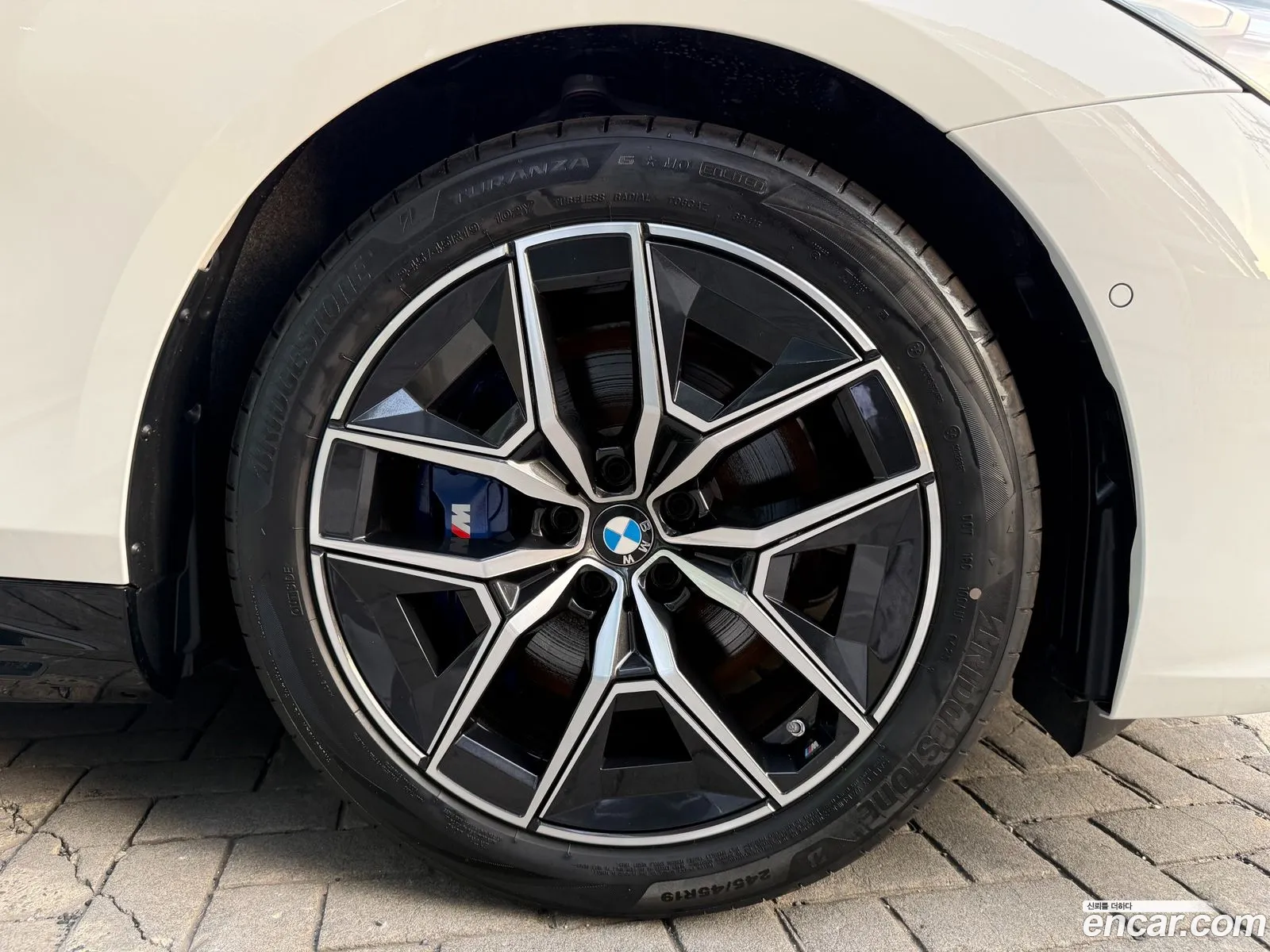 BMW i5 2025 — 2