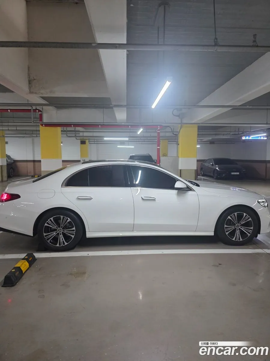 Mercedes-Benz E-Class W214 2024 — 13