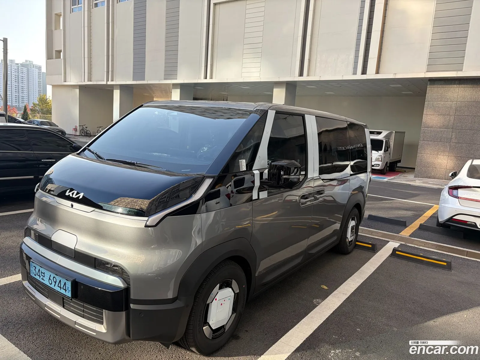 Kia PV5 2025 — 12