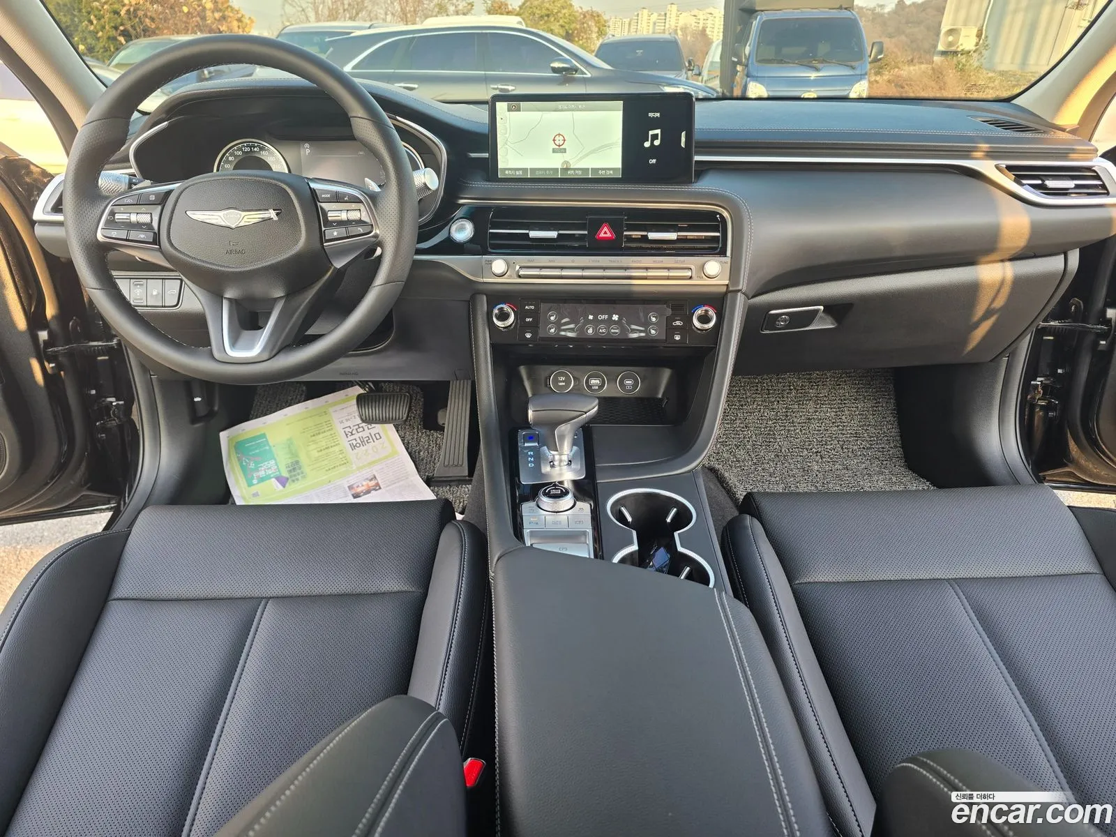Genesis G70 2025 — 13