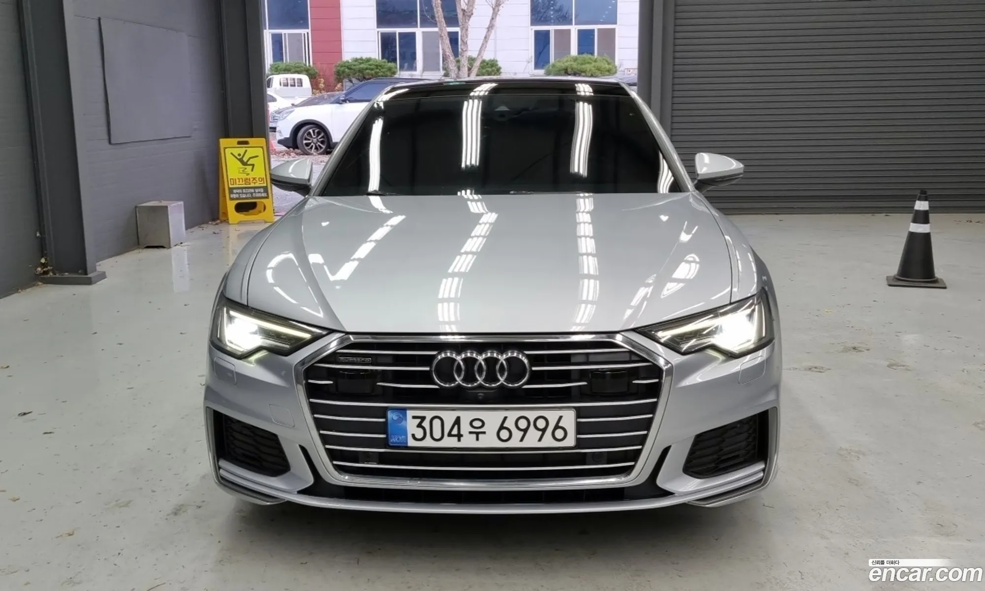 Audi A6 2020 — 16
