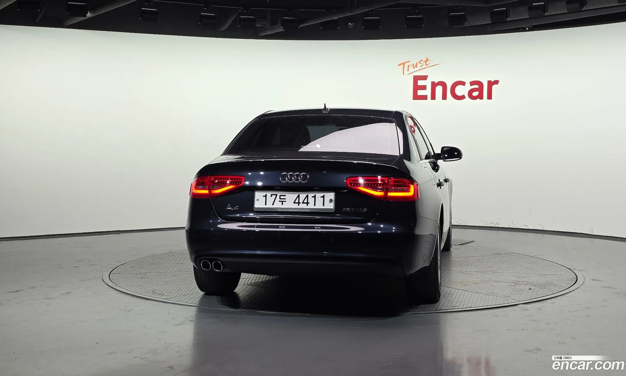 Audi A4 2015 WAUZZZ8K2FN031718 — 5