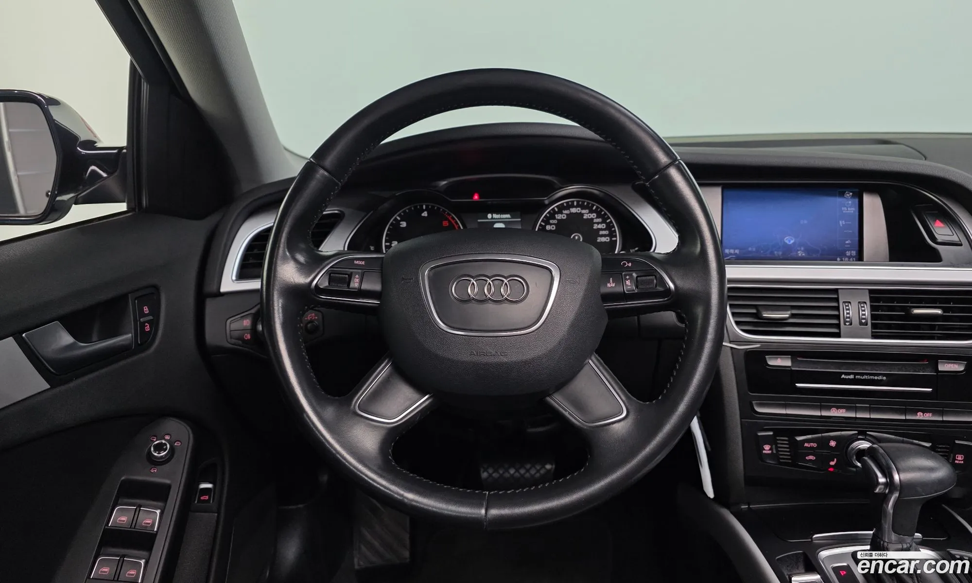 Audi A4 2015 WAUZZZ8K2FN031718 — 12