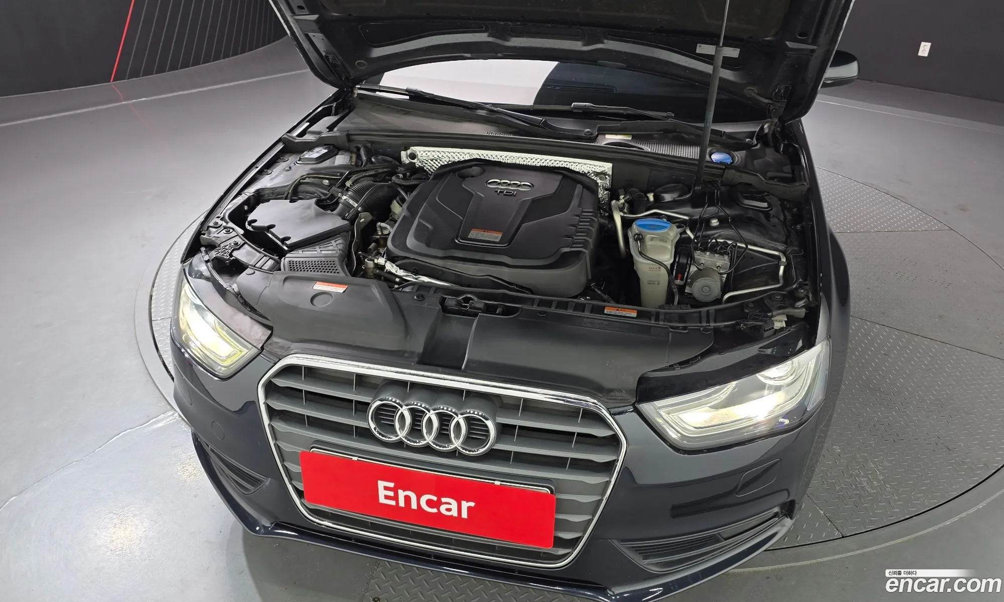 Audi A4 2015 WAUZZZ8K2FN031718 — 9