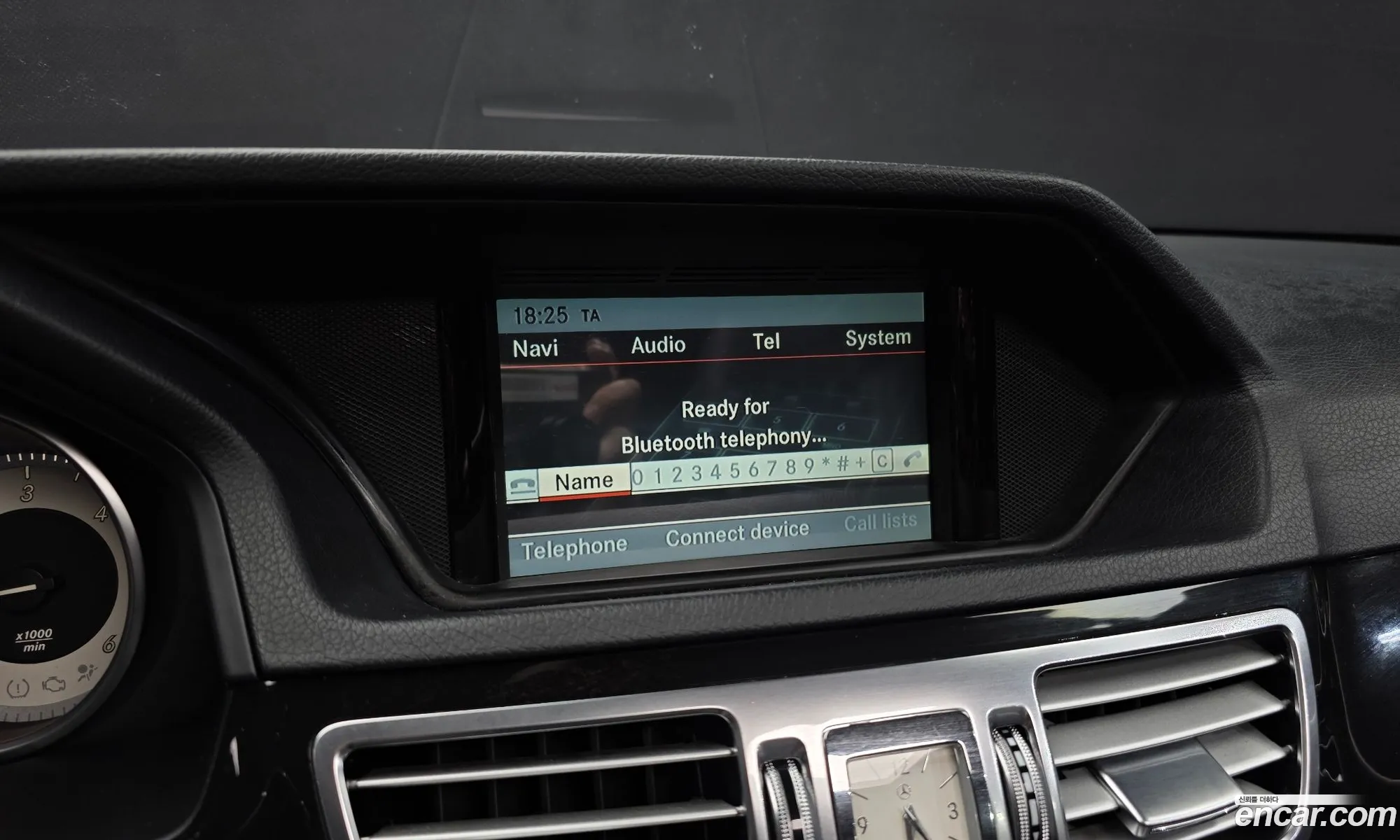 Mercedes-Benz E-Class W212 2013 WDDHF0CB8EA885182 — 10
