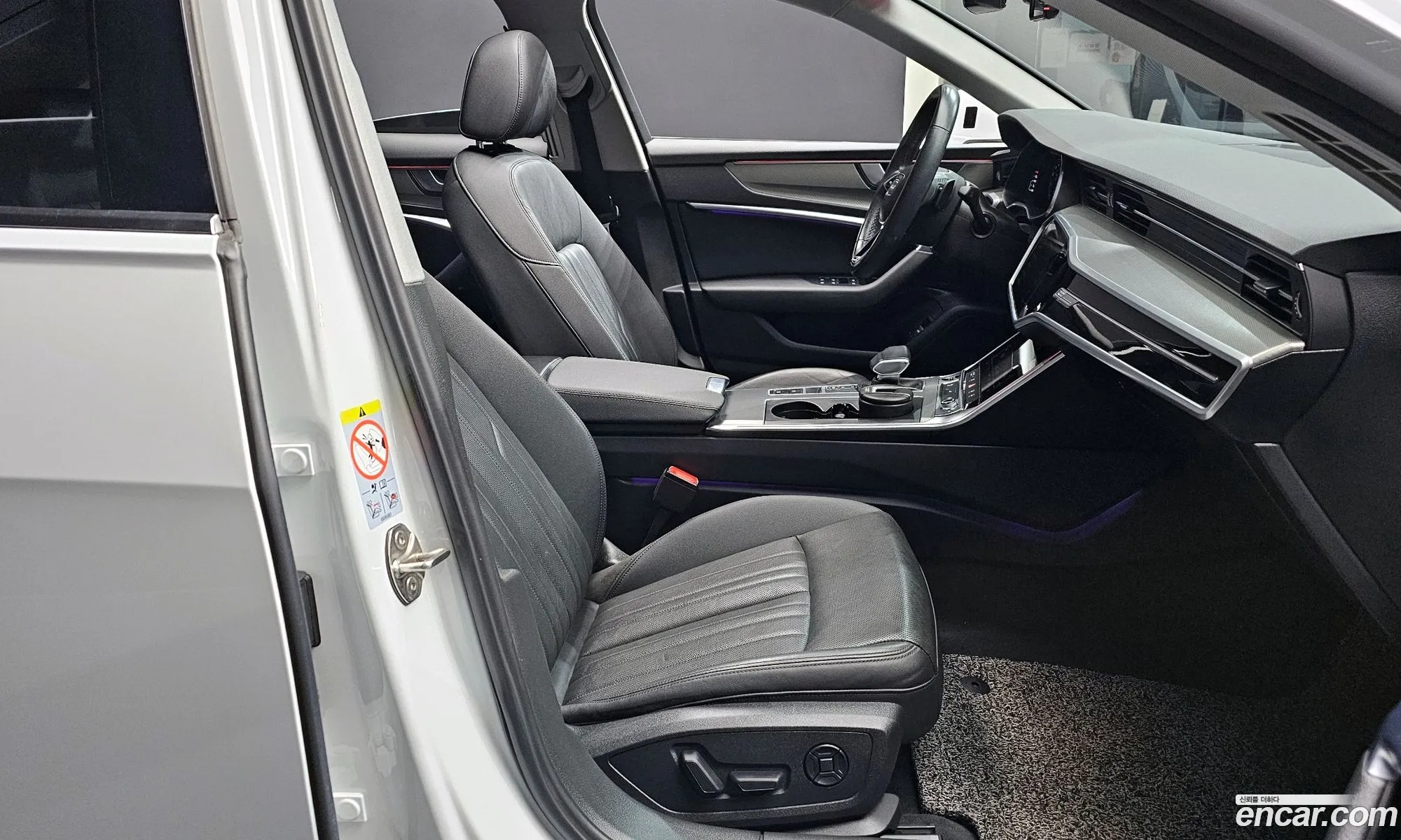 Audi A6 2021 WAUZZZF25MN065488 — 6