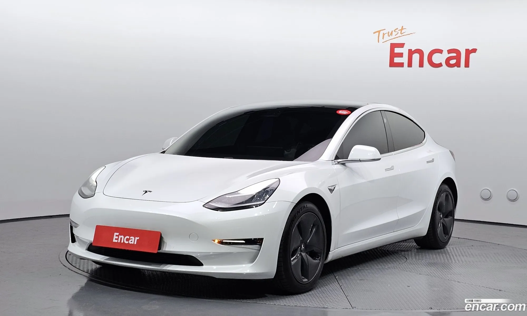 Tesla Model 3 2019 5YJ3E1EBXLF585190 — 18