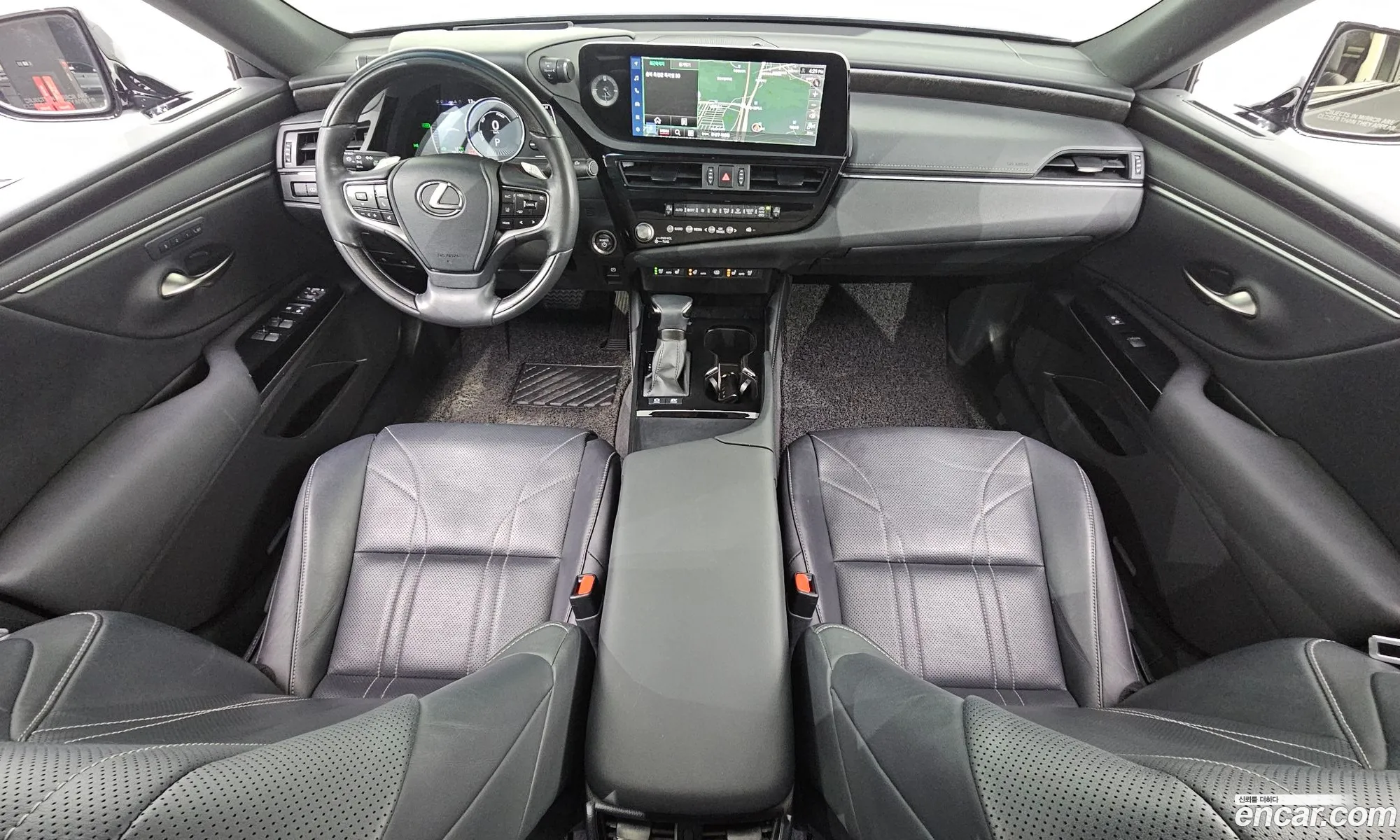 Lexus ES300h 7th Gen 2023 JTHBA1C13P2015878 — 12