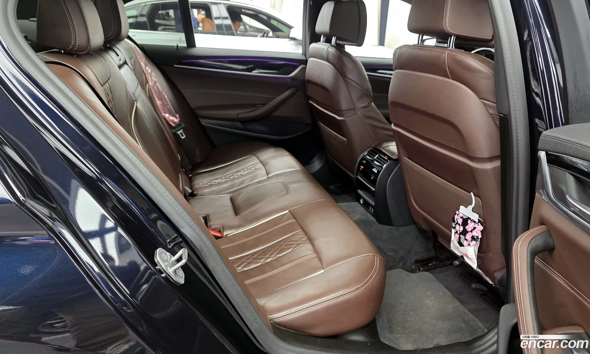 BMW 5 Series 2021 WBA11ES00MWX30194 — 11